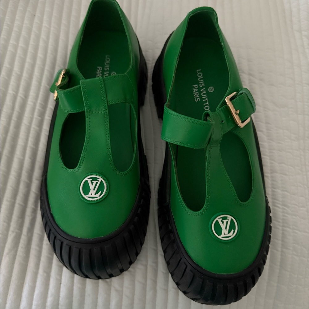 Green Shoes